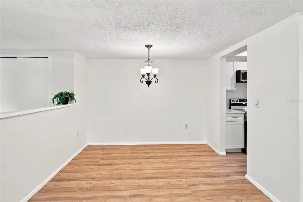 6947 WOODWIND DRIVE #77 Sarasota, FL 34231