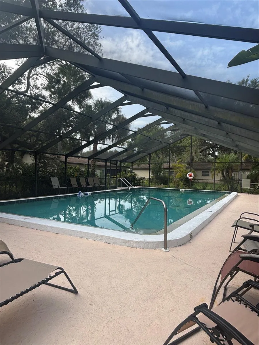 6947 WOODWIND DRIVE #77 Sarasota, FL 34231