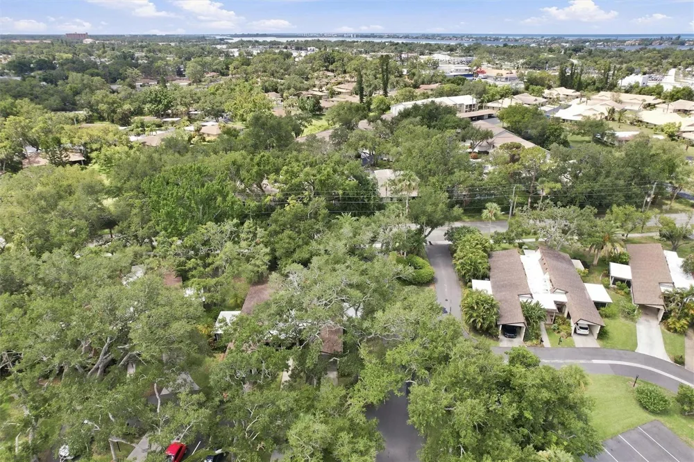 6947 WOODWIND DRIVE #77 Sarasota, FL 34231