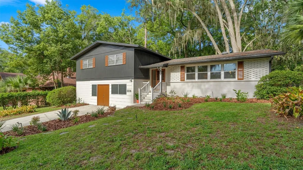 1114 NW 36TH DRIVE Gainesville, FL 32605