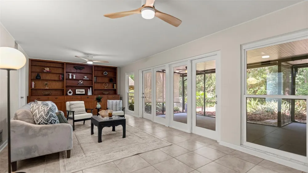1114 NW 36TH DRIVE Gainesville, FL 32605