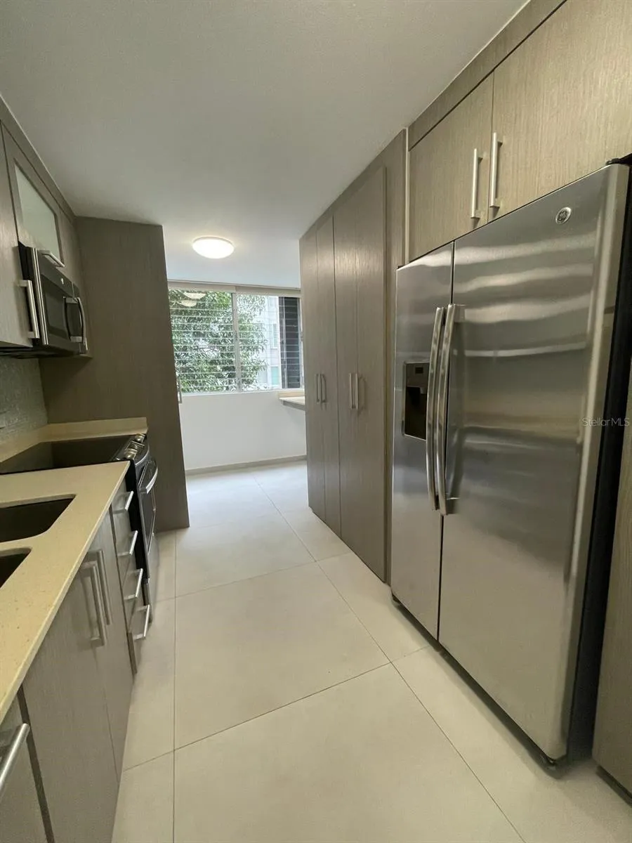 80 KINGS COURT #2 San Juan, PR 00911
