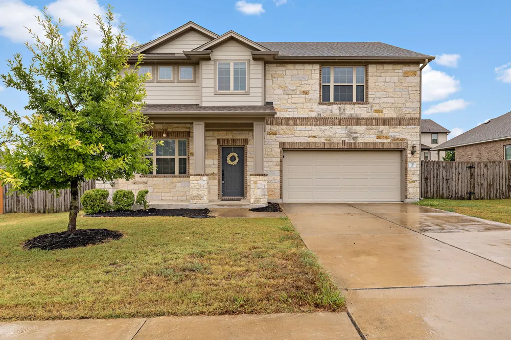 713 Carillion Drive Pflugerville, TX 78660