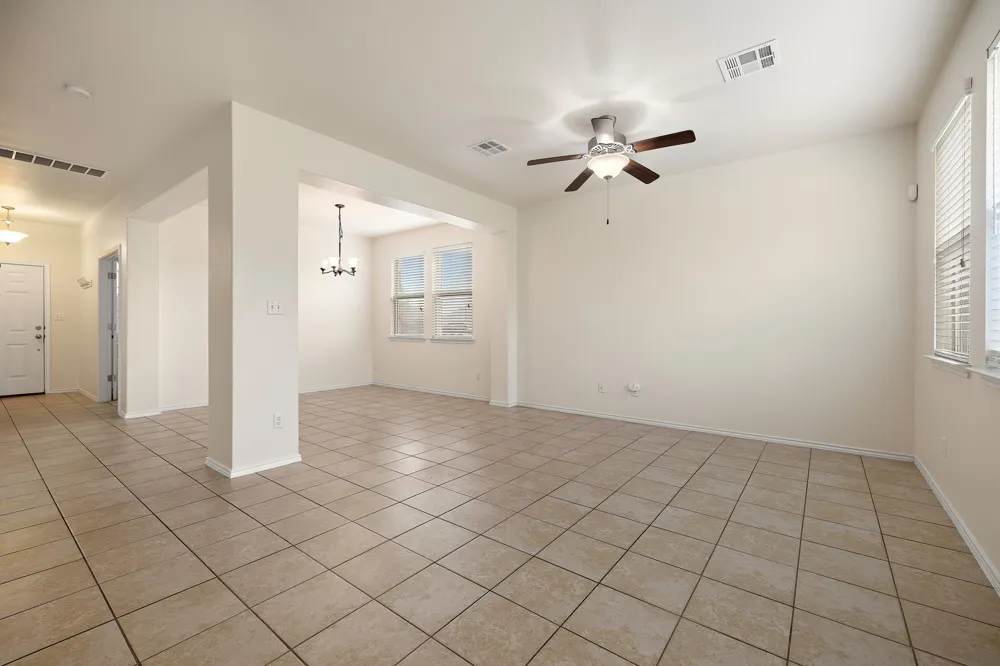 713 Carillion Drive Pflugerville, TX 78660