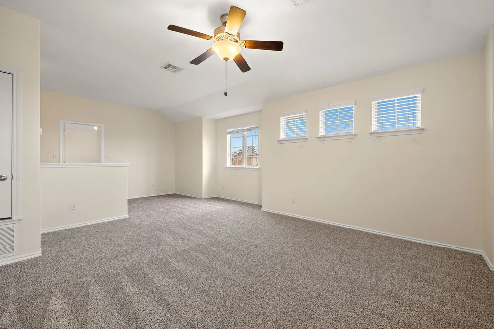 713 Carillion Drive Pflugerville, TX 78660