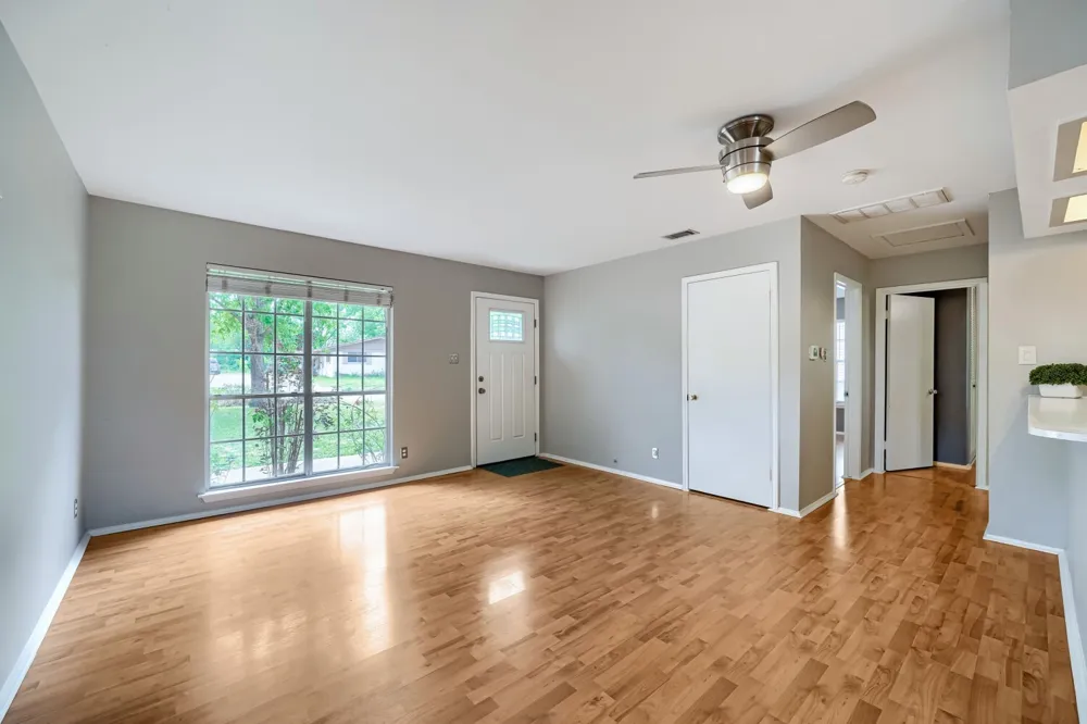 8308 HATHAWAY DRIVE Austin, TX 78757