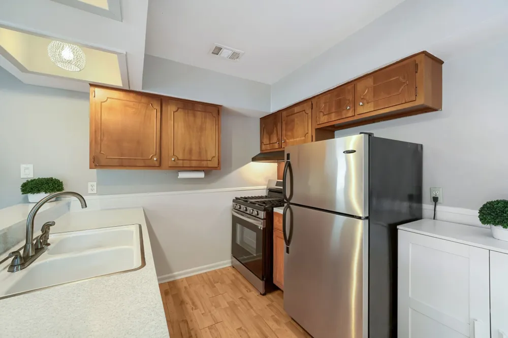 8308 HATHAWAY DRIVE Austin, TX 78757
