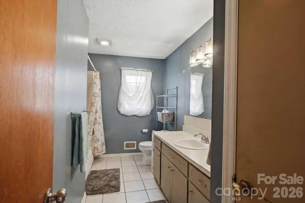 990 Colonial Drive China Grove, NC 28023