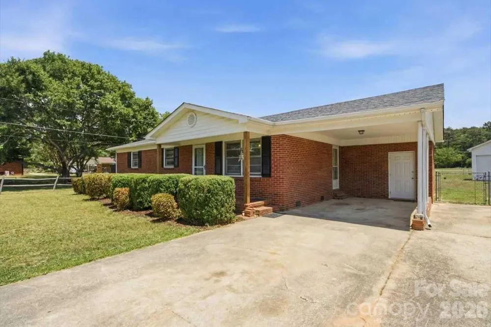 990 Colonial Drive China Grove, NC 28023