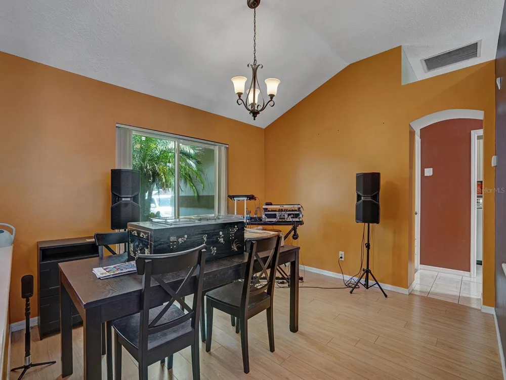 6310 TURTLE CREEK BOULEVARD Tampa, FL 33625