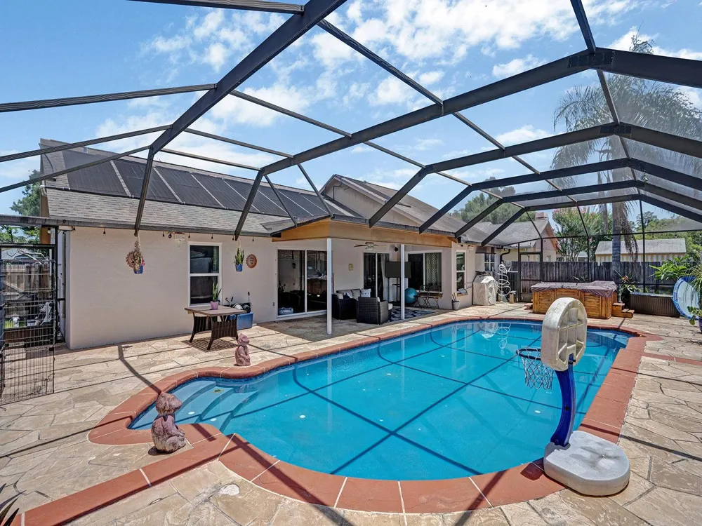 6310 TURTLE CREEK BOULEVARD Tampa, FL 33625
