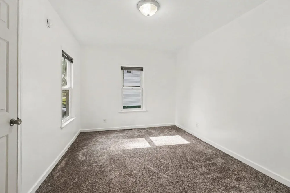 509 Delia Street Ludington, MI 49431