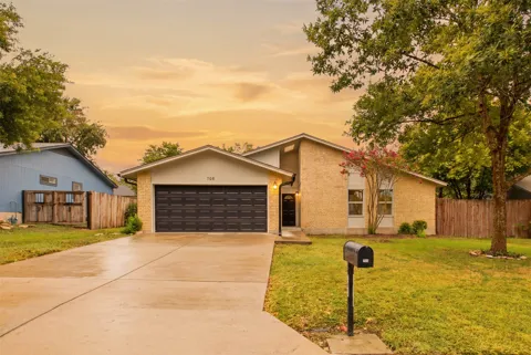 708 Greenwich Place