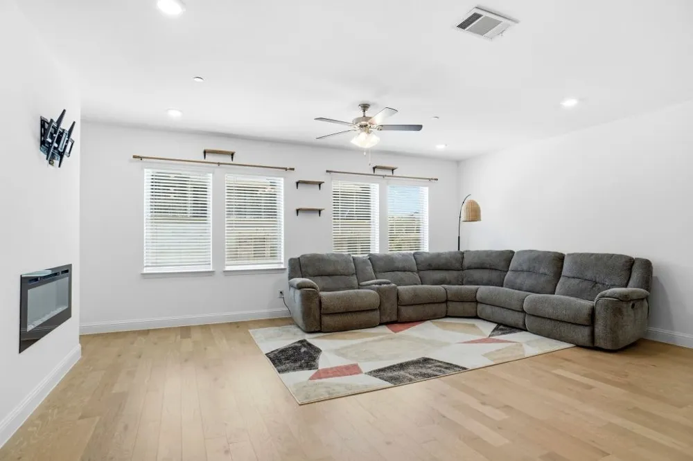 7822 Bayside Drive Rowlett, TX 75088