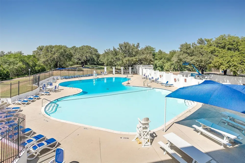 2325 E Landings S Granbury, TX 76049
