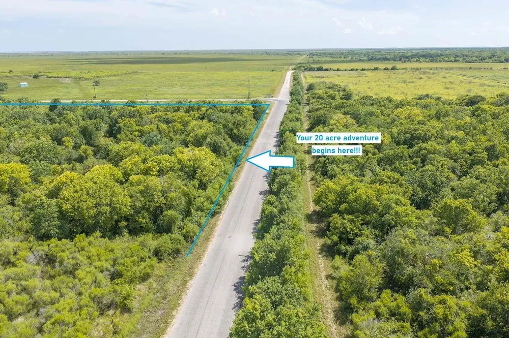 3868 County Road 286 Sargent, TX 77414