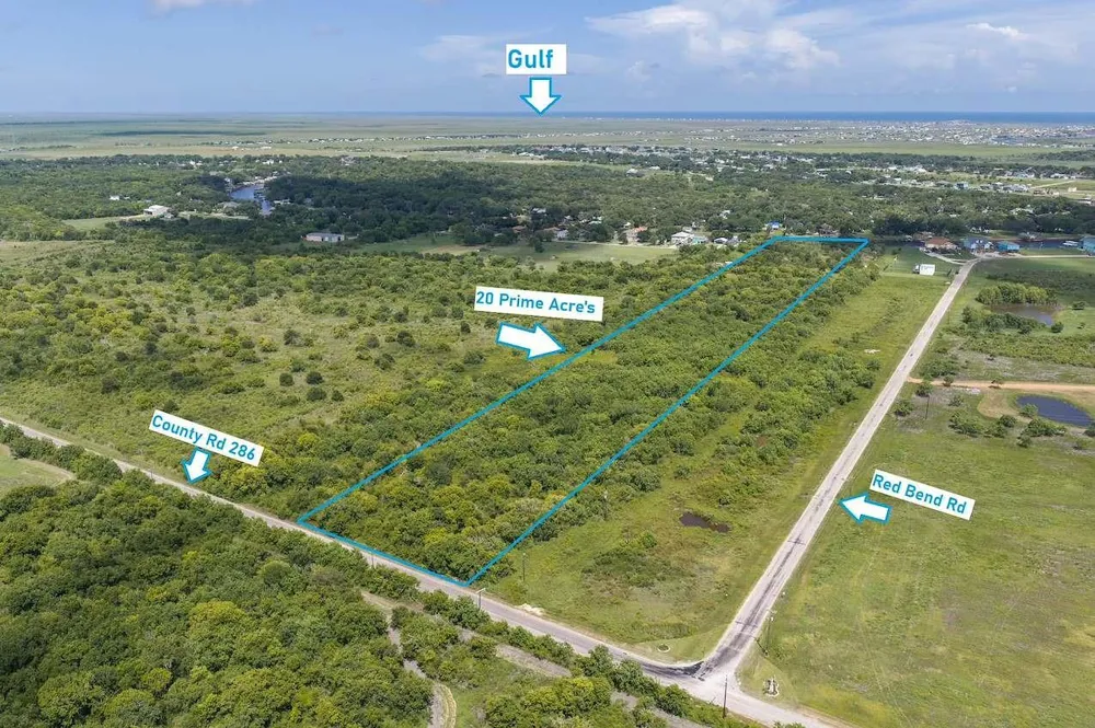 3868 County Road 286 Sargent, TX 77414
