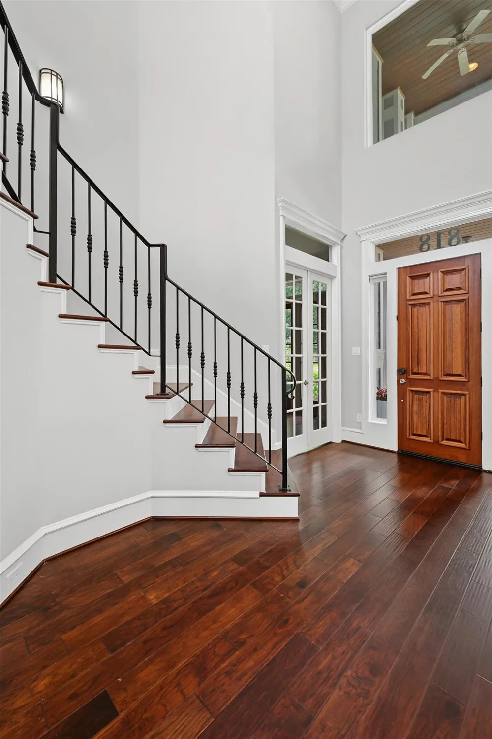 818 W 43rd Street Houston, TX 77018