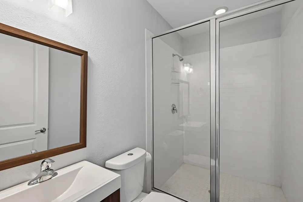 818 W 43rd Street Houston, TX 77018