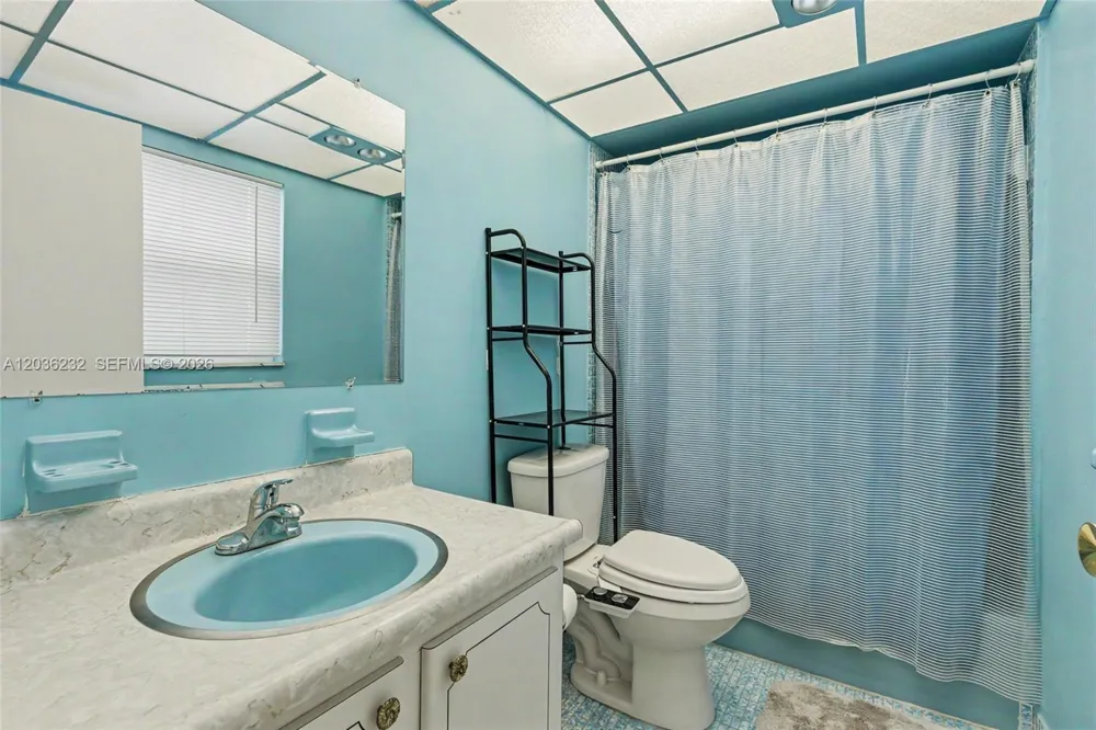 2500 NE 9th St #111 Fort Lauderdale, FL 33304