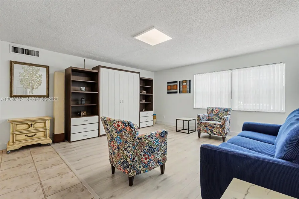 2500 NE 9th St #111 Fort Lauderdale, FL 33304