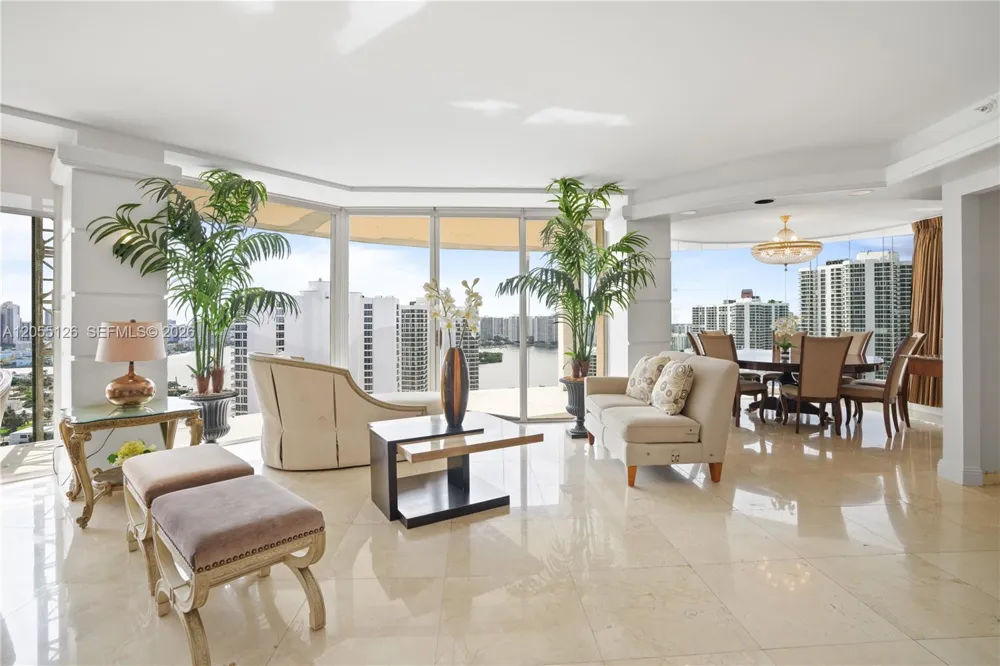 19355 Turnberry Way #25GR Aventura, FL 33180