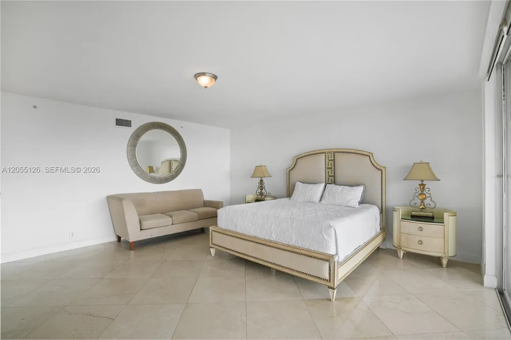 19355 Turnberry Way #25GR Aventura, FL 33180