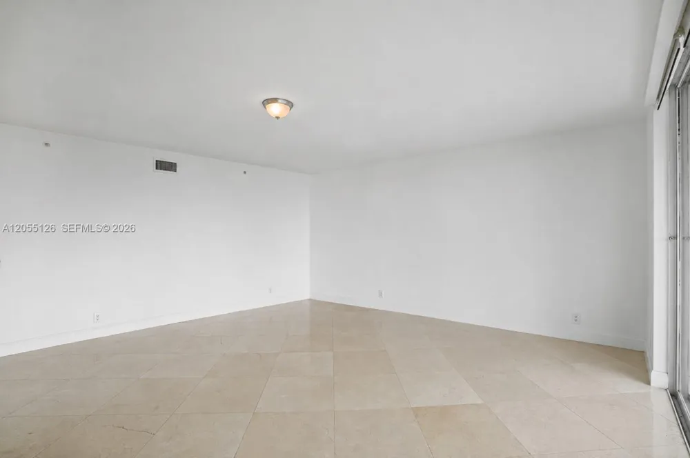 19355 Turnberry Way #25GR Aventura, FL 33180