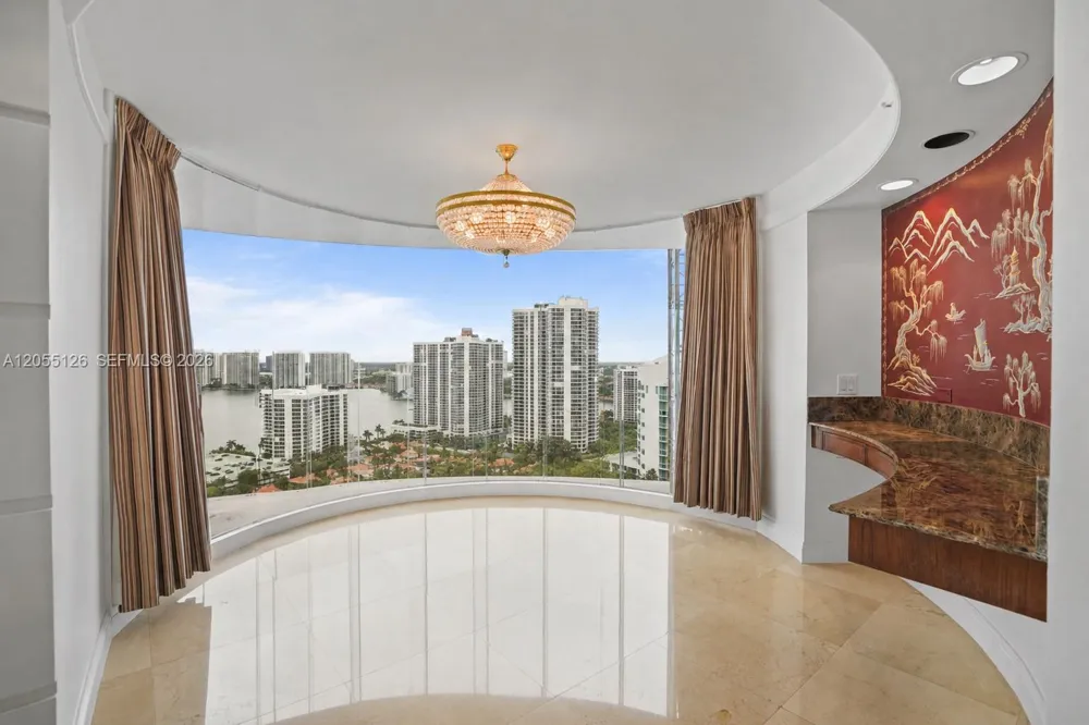 19355 Turnberry Way #25GR Aventura, FL 33180