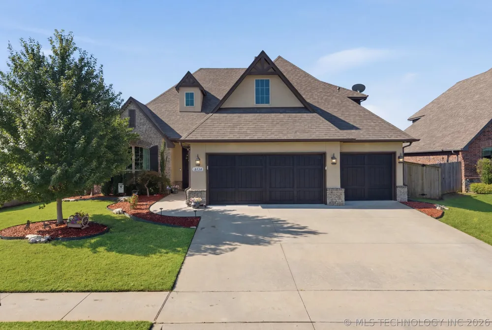 2114 W 117th Place S Jenks, OK 74037