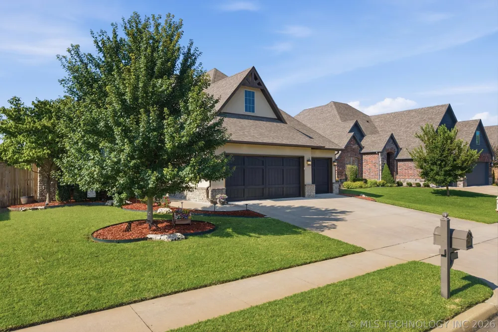 2114 W 117th Place S Jenks, OK 74037