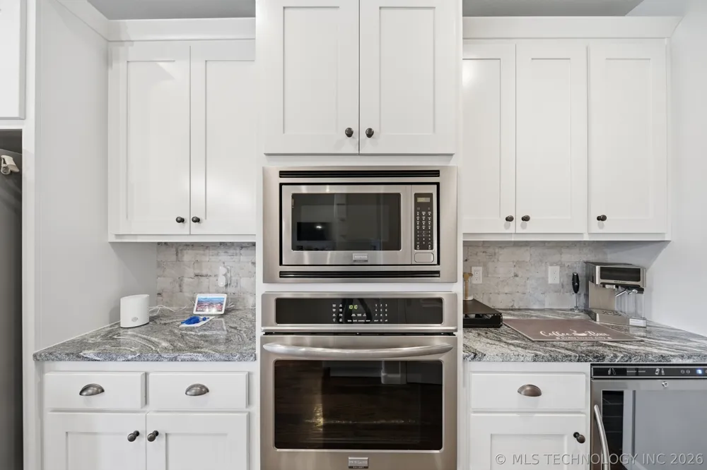 2114 W 117th Place S Jenks, OK 74037