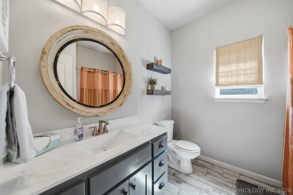 2114 W 117th Place S Jenks, OK 74037