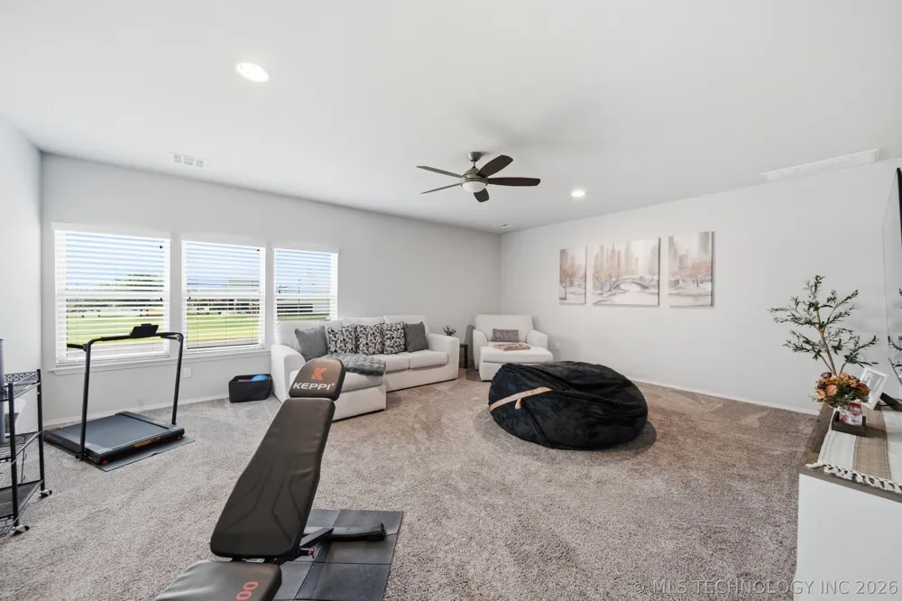 2114 W 117th Place S Jenks, OK 74037