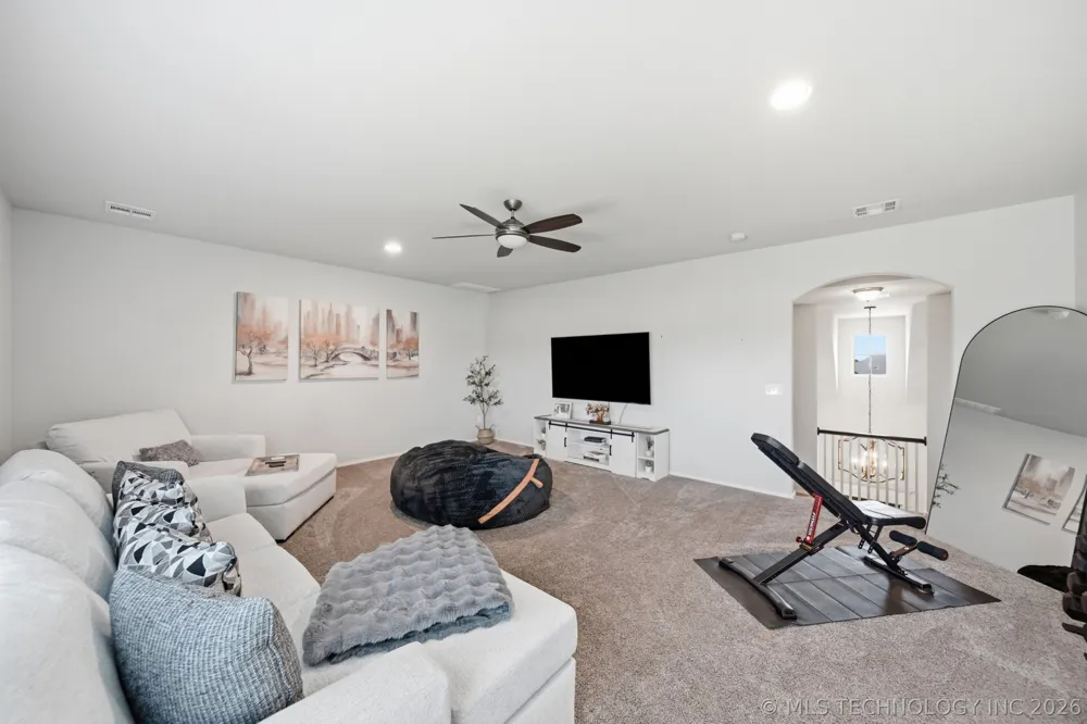 2114 W 117th Place S Jenks, OK 74037