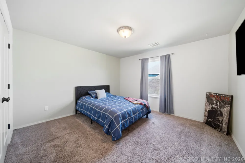 2114 W 117th Place S Jenks, OK 74037