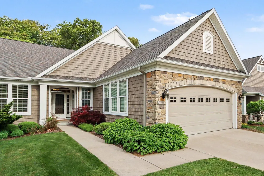 8888 Oakland Hills Circle Portage City, MI 49024
