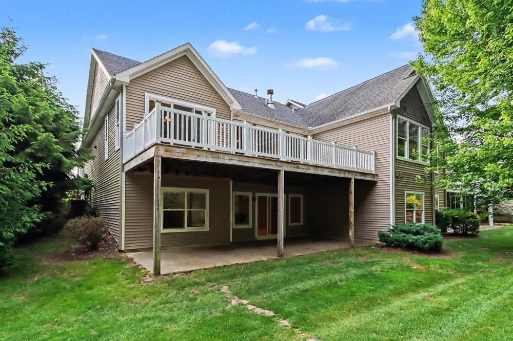 8888 Oakland Hills Circle Portage City, MI 49024