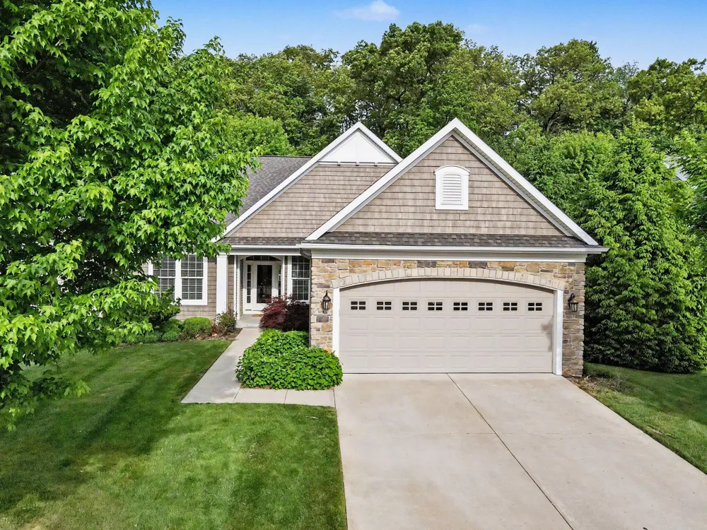 8888 Oakland Hills Circle Portage City, MI 49024