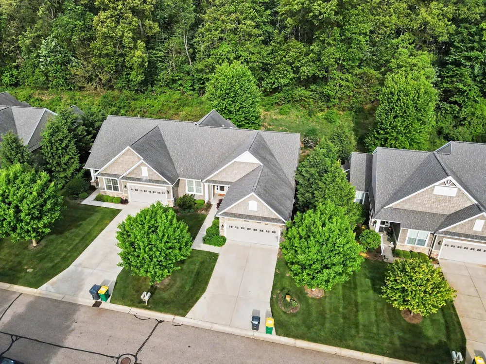8888 Oakland Hills Circle Portage City, MI 49024