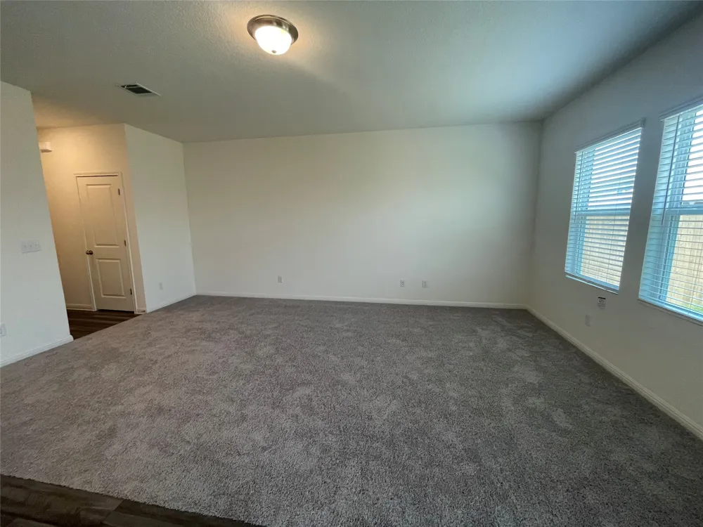 190 Light Timber Road Maxwell, TX 78656
