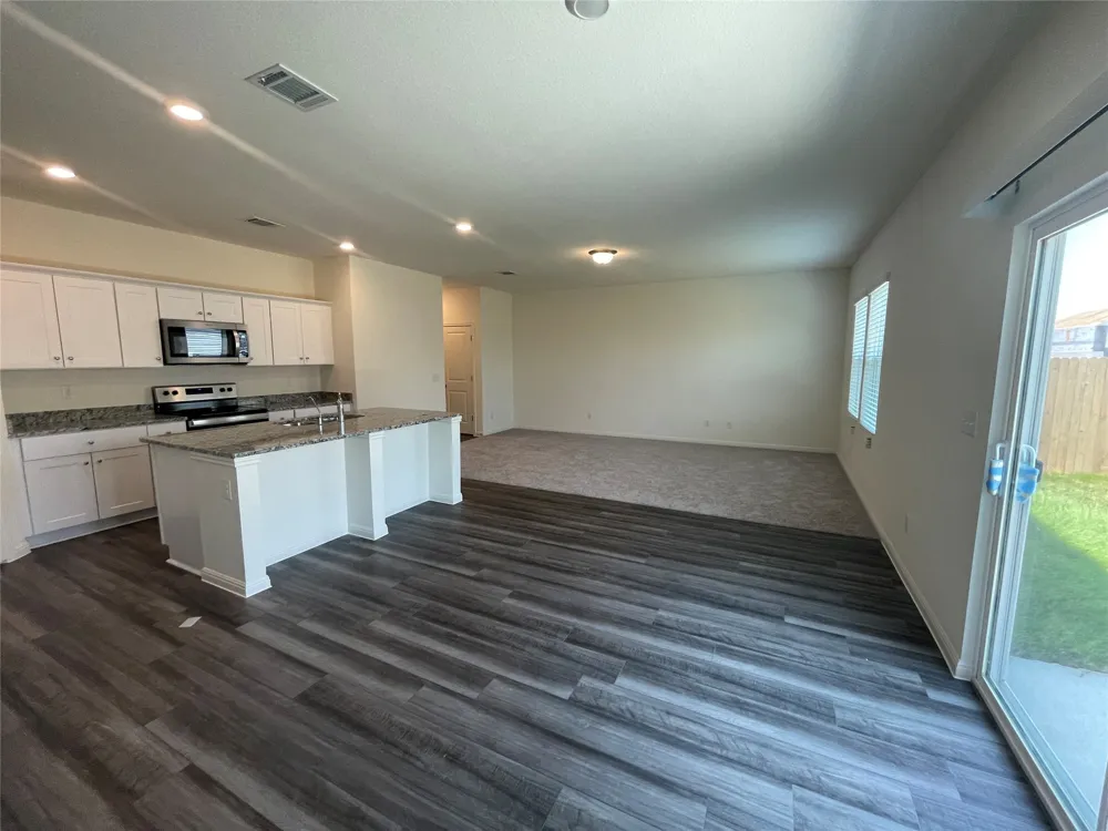 190 Light Timber Road Maxwell, TX 78656