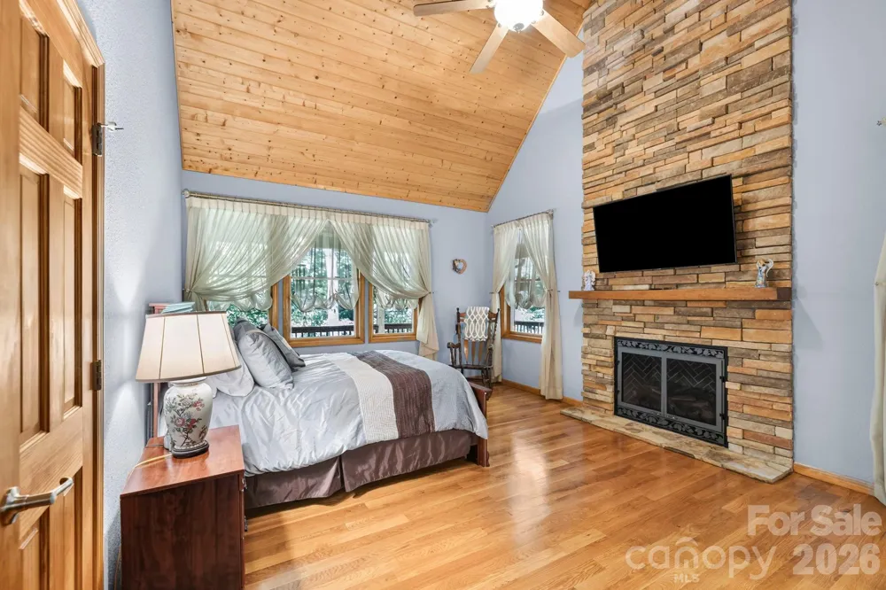 149 Oriole Road Brevard, NC 28712