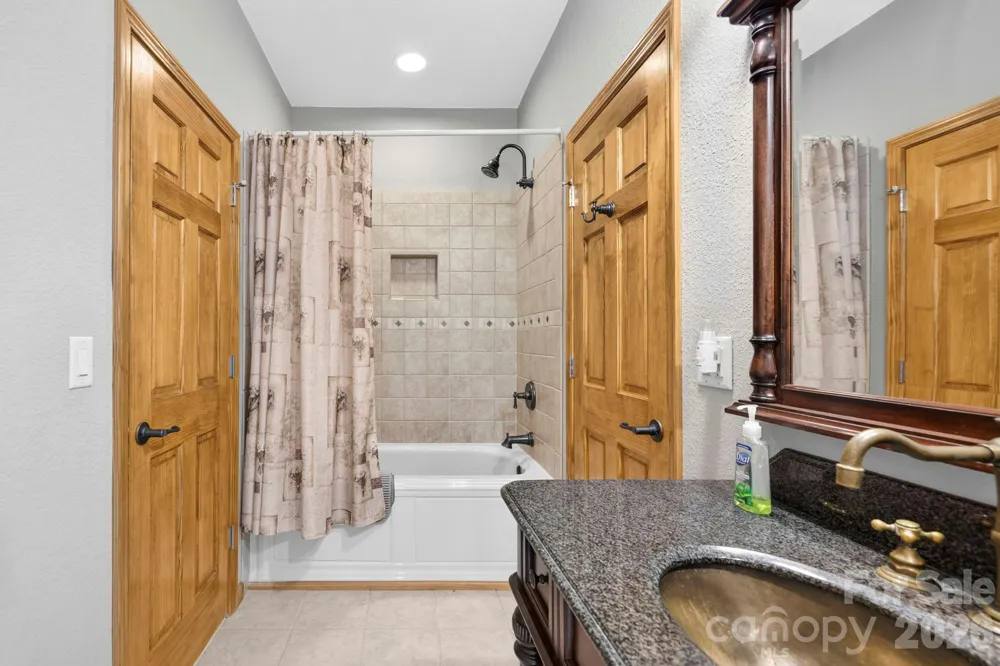 149 Oriole Road Brevard, NC 28712