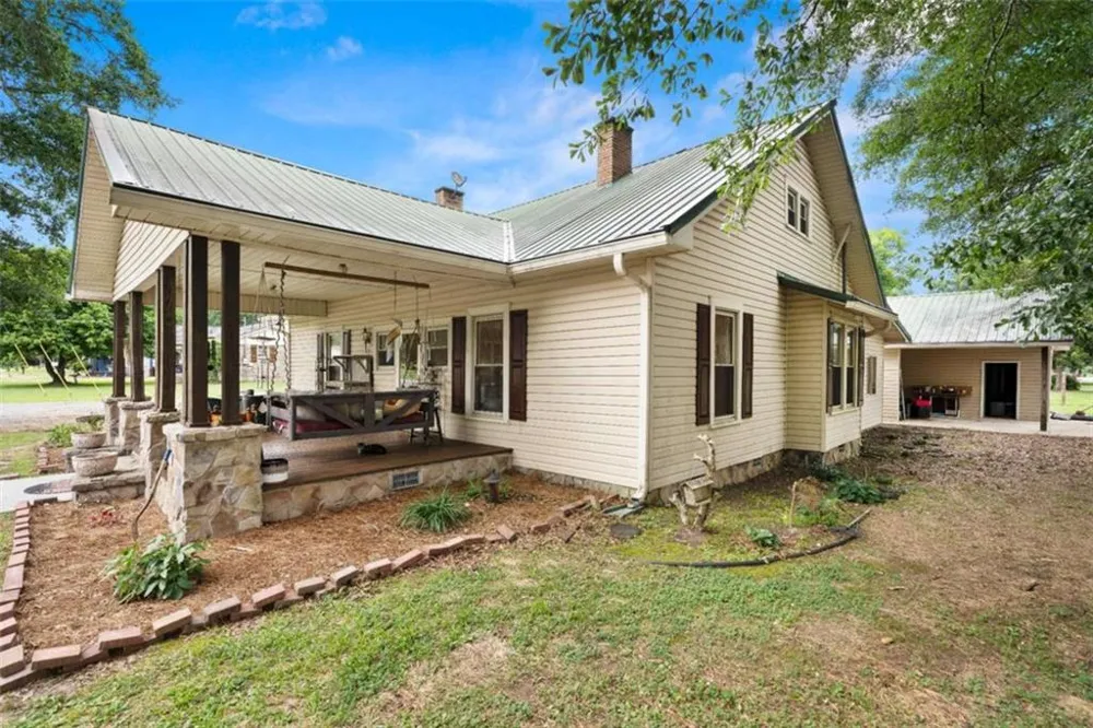 17 Lyerly Dam Road Lyerly, GA 30730