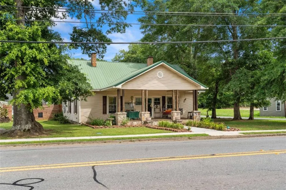 17 Lyerly Dam Road Lyerly, GA 30730