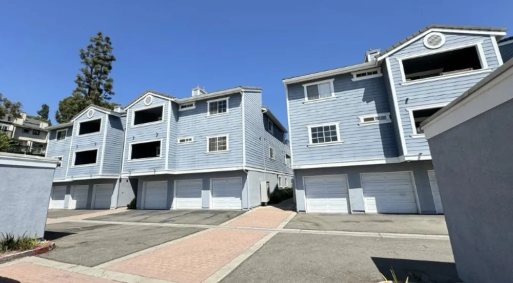 111 S Lakeview Avenue #G Placentia, CA 92870