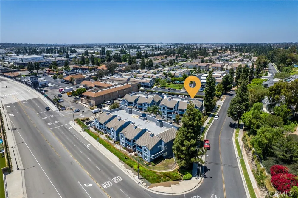 111 S Lakeview Avenue #G Placentia, CA 92870