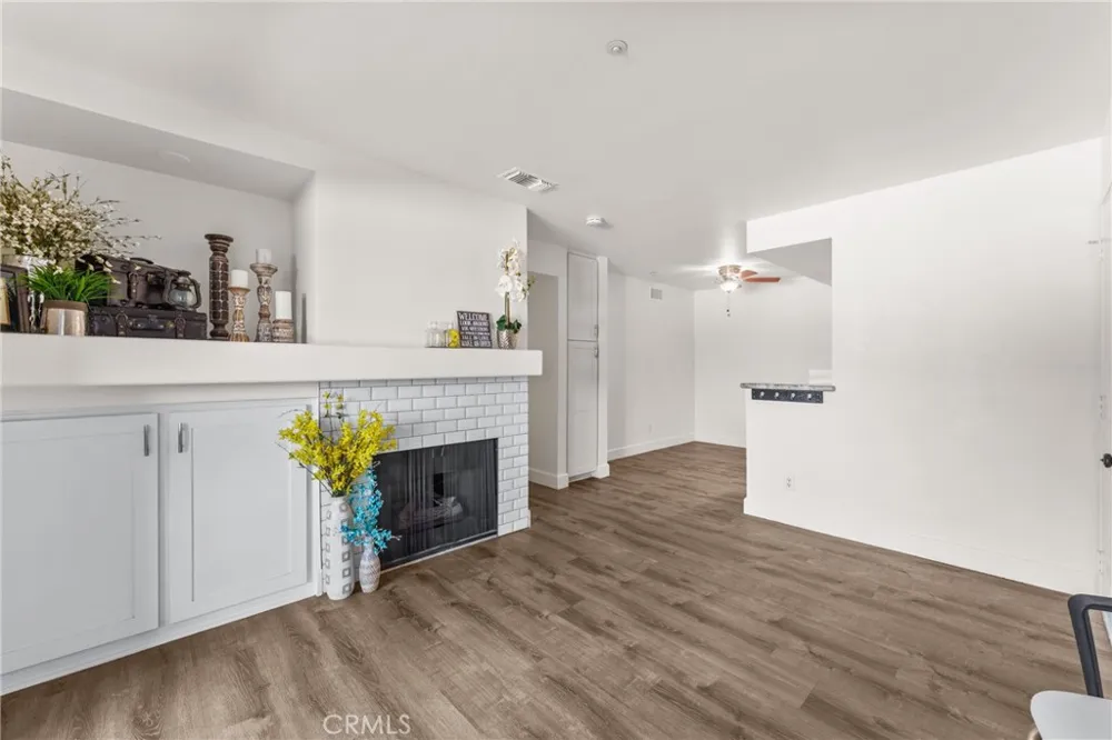 111 S Lakeview Avenue #G Placentia, CA 92870