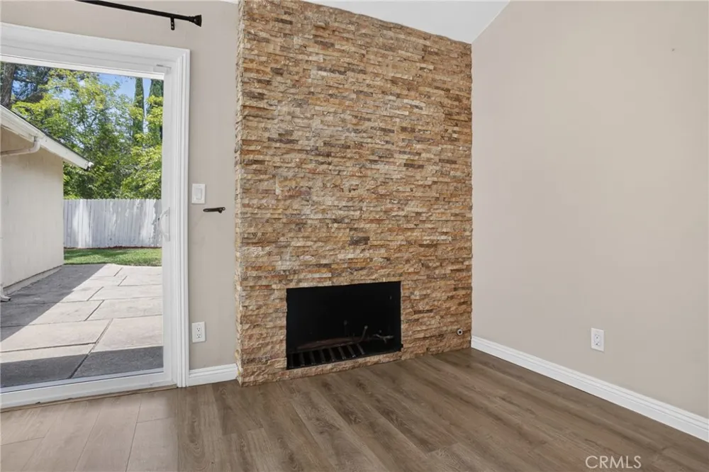 24441 Denise Pl Newhall, CA 91321